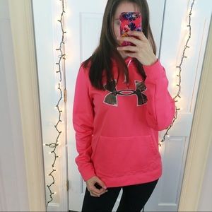 NWOT under armour storm coral camo hoodie